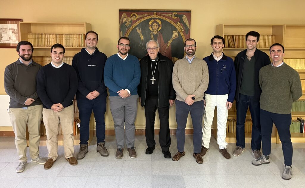 Els vuit seminaristes que, si Déu vol, seran ordenats.